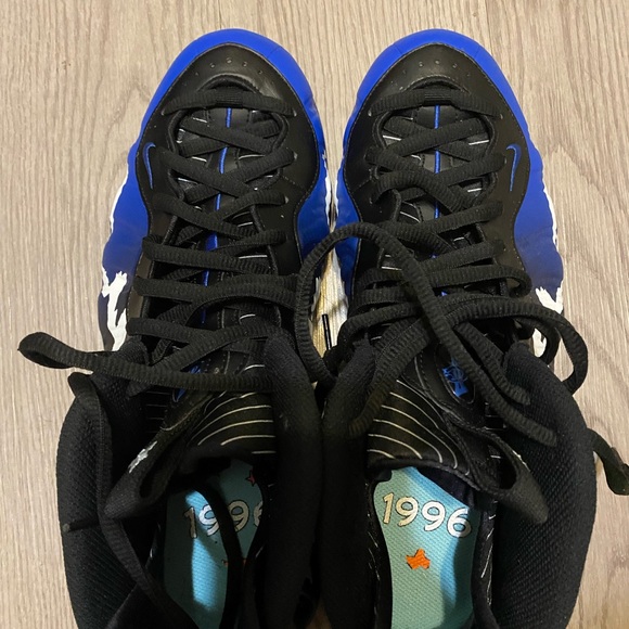 Nike - Picture 4 of 5